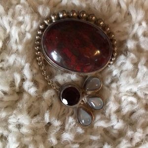 Silver 925 & gemstone broach doubles as a pendant